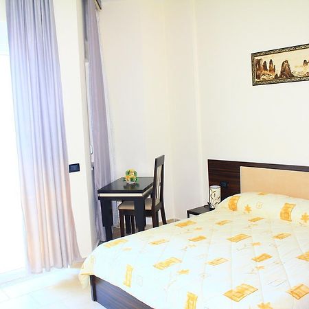 Hotel Alba Shëngjin 외부 사진