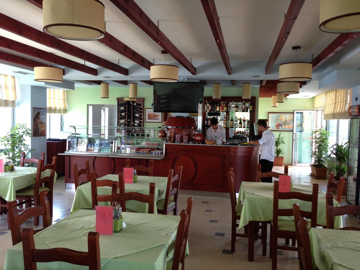 Hotel Alba Shëngjin 외부 사진